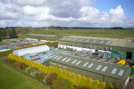 Seit 1985 – Cashels Engineering Ltd. Das Unternehmen mitten im Grünen in County (Landkreis) Mayo, im Westen Irlands. 